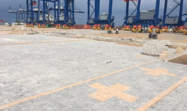 GẠCH LÁT VỈA HÈ GẠCH LÁT CẢNG GẠCH BÊ TÔNG TỰ CHÈN UY TÍN GIÁ RẺ TẠI TP HCM ĐỒNG NAI